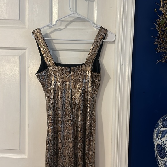 Women’s L'AGENCE Auden #38 Snake Print Sequined Mini Dress Size Small - Picture 9 of 11